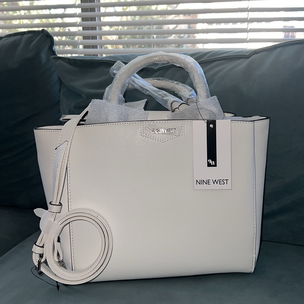 Brand New Nine West Bag 🤍